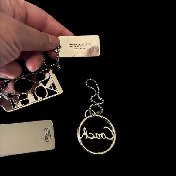 Coach metal hangtags lot - Picture 2 of 4
